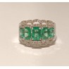 SORTIJA OR BCO CON DIAMANTES Y ESMERALDAS